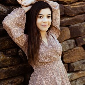 Meet your Posher, Ana